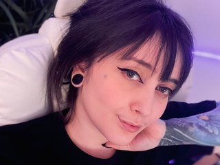 Erotikus videocsevegés Fallenag666