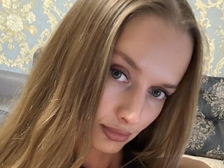 Erotikus videocsevegés FantasyBaby