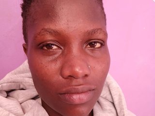 Erotikus videocsevegés Fay-smarter