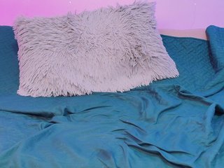 Erotikus videocsevegés Felicity111