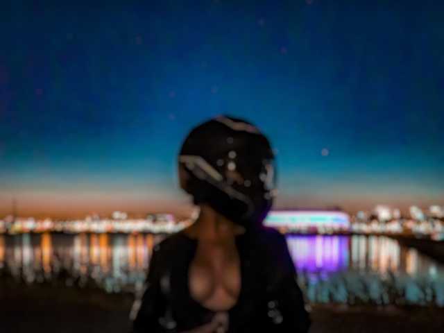 A profil fényképe FeniX-