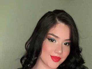 Erotikus videocsevegés Fiorella-Ink