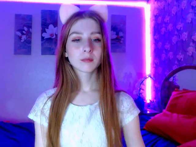 Fényképek FireShoWw hello in my room! I'm trying to break the earning record! I hope for your help! #young #teen #cute #new #toys #sexy #hot #natural #shaved #smalltits #redhair