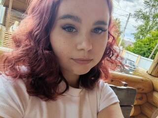 Erotikus videocsevegés Fleurdelysa