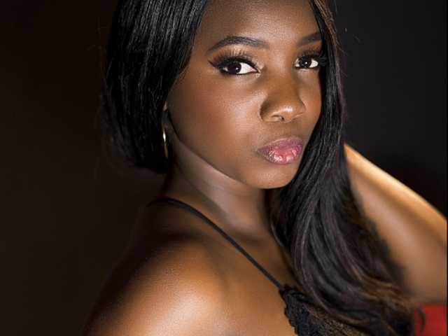 A profil fényképe forbiddenstep