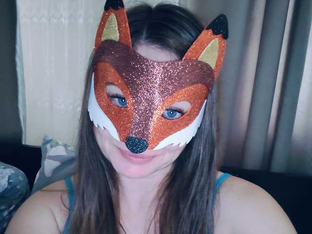 A profil fényképe FOX-Love