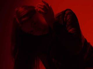 Erotikus videocsevegés Elliebell