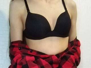 Erotikus videocsevegés FOXY2023