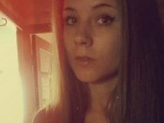 A profil fényképe foxygirl987