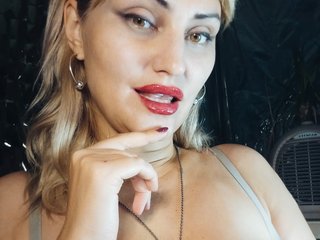 Erotikus videocsevegés Freya-Milf