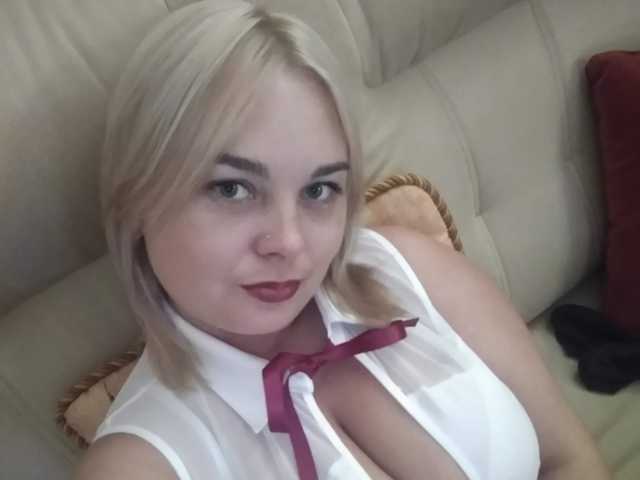 A profil fényképe Frida-35