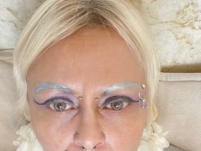 A profil fényképe GardenerofIllusions