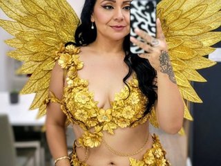 Erotikus videocsevegés Gemasweet