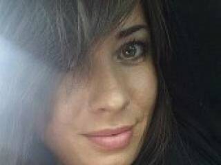 Erotikus videocsevegés geryana