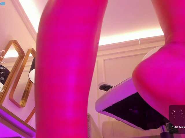 Sugárzási képernyőképek GianaWatson