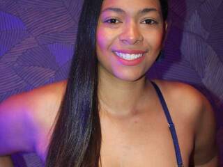 Erotikus videocsevegés GinnaPalmer