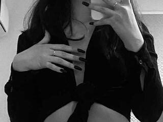 Erotikus videocsevegés s1301g