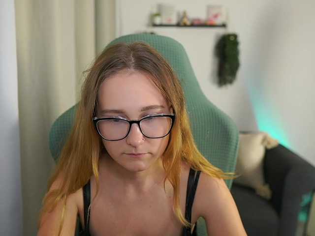 Sugárzási képernyőképek glossybabe