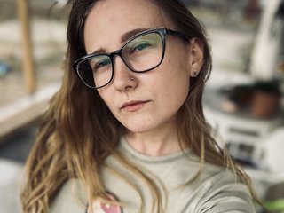 Erotikus videocsevegés glossybabe