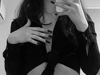 Erotikus videocsevegés glsm1331