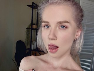 Erotikus videocsevegés GoldenPeach