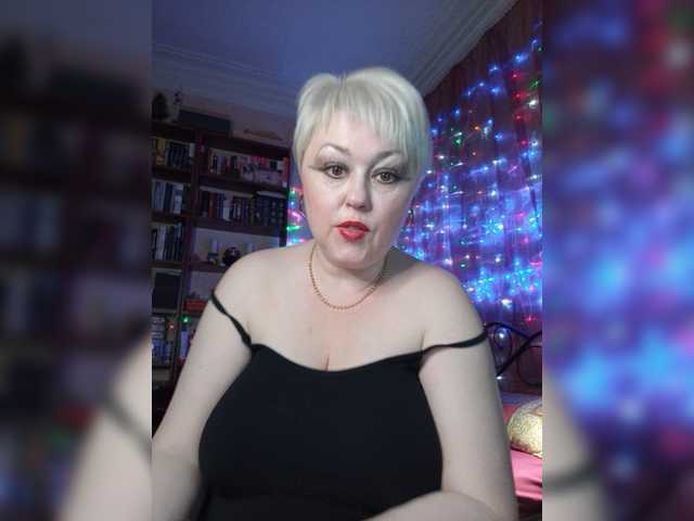 Fényképek _Sonya_ Hey! My name is Sonya! Put love and subscribe! Lovens from 2 tot. No rudeness and swearing in the chat! Peace for Peace!