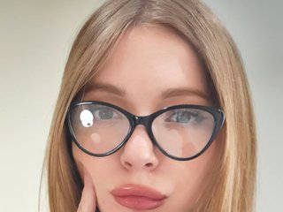 Erotikus videocsevegés GoldyFox