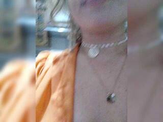 Erotikus videocsevegés Good-woman