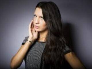 Erotikus videocsevegés good1girl