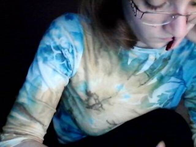 Sugárzási képernyőképek GoodGirlXS