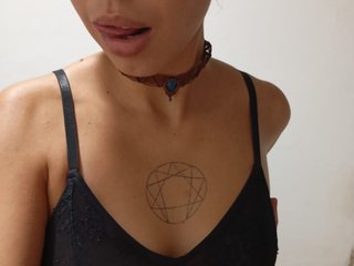 Erotikus videocsevegés gothbabe999