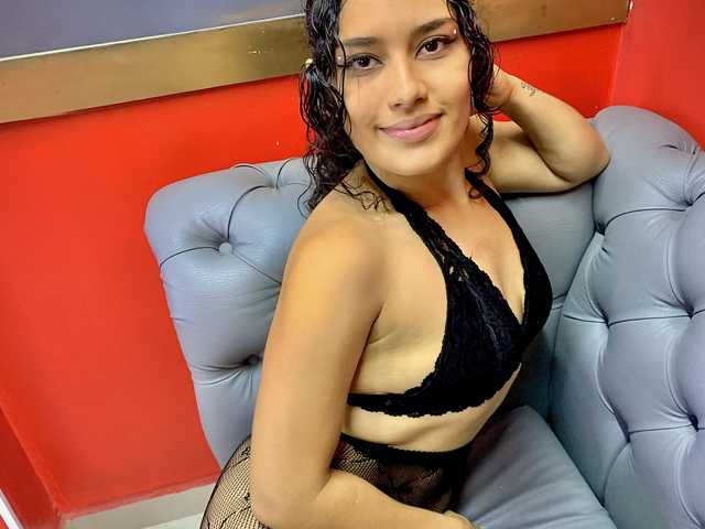 A profil fényképe Grace-Foster