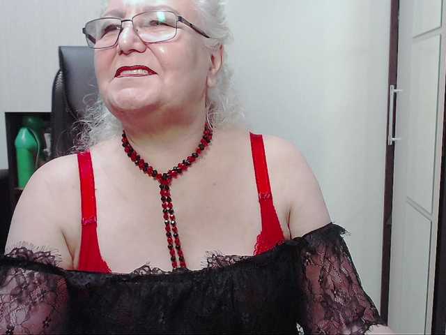 Sugárzási képernyőképek GrannyWants