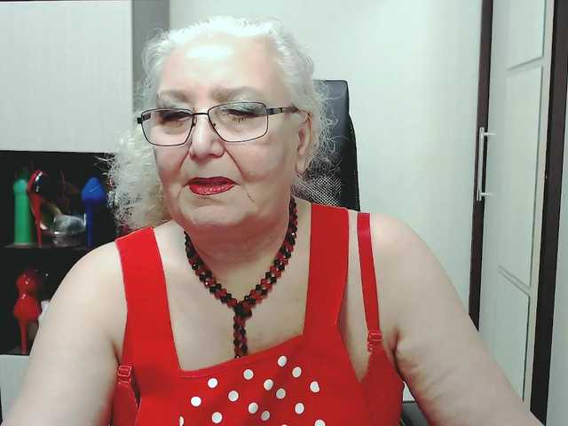 Sugárzási képernyőképek GrannyWants