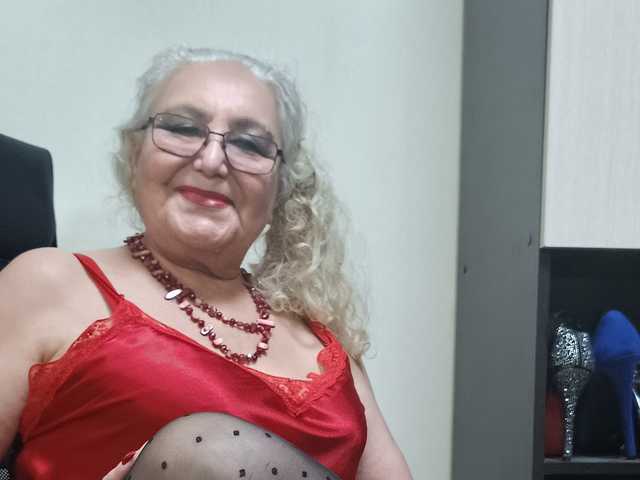 A profil fényképe GrannyWants