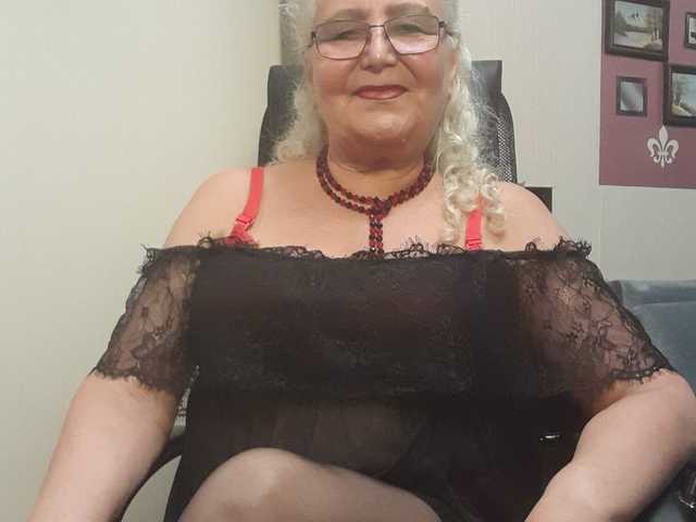 A profil fényképe GrannyWants