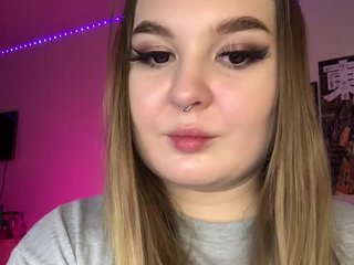 Erotikus videocsevegés Greeenfriends6969