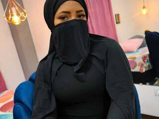 Erotikus videocsevegés Hana-hot