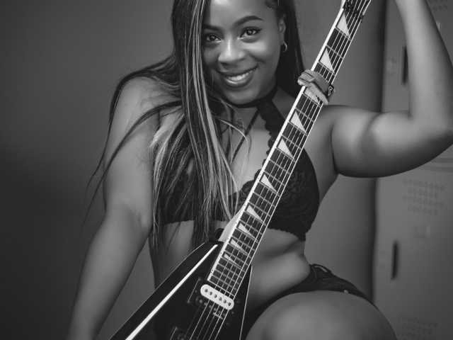 A profil fényképe Hanna-Thomas