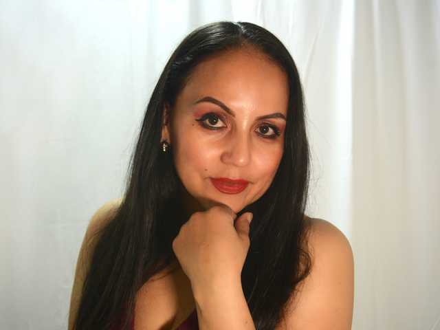 A profil fényképe Hannamoore