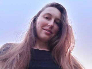 Erotikus videocsevegés Happyjoy