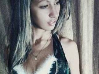 Erotikus videocsevegés hatusik