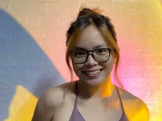 Erotikus videocsevegés Heartleaf