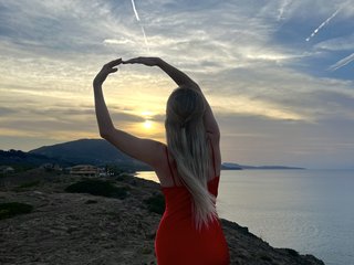 Erotikus videocsevegés Heiva1