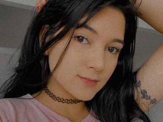 Erotikus videocsevegés HelenMoon