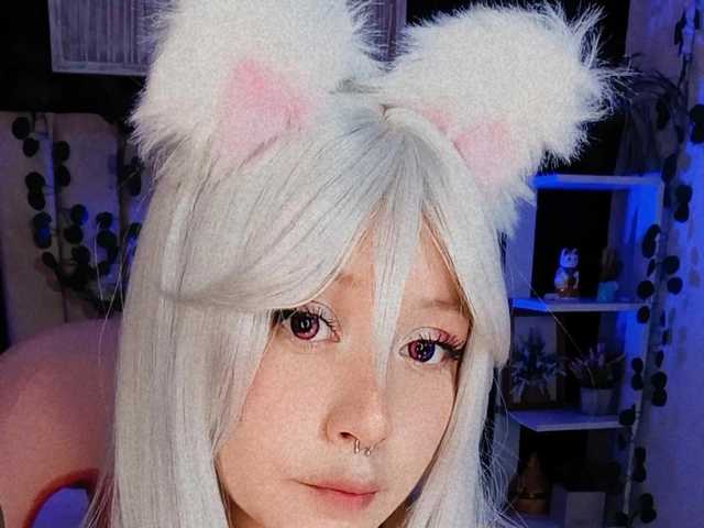 A profil fényképe hellenbunnyx