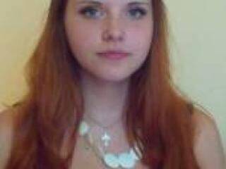 Erotikus videocsevegés hellylovers