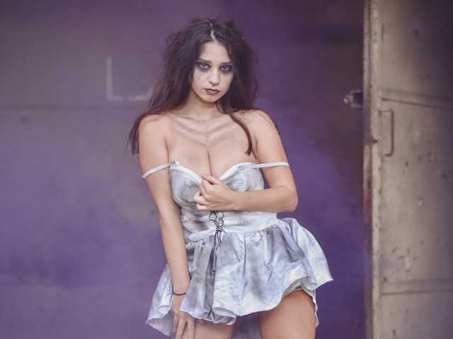 A profil fényképe Henriqua