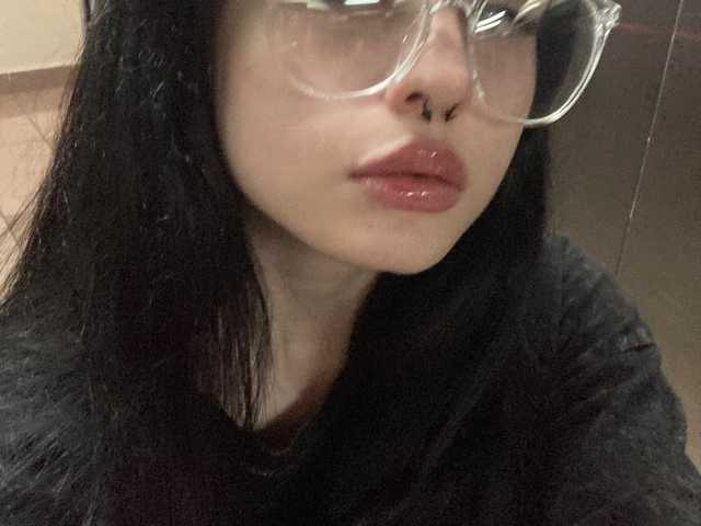 A profil fényképe KittiGirl