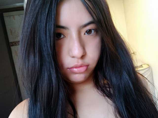 A profil fényképe hikikodoll